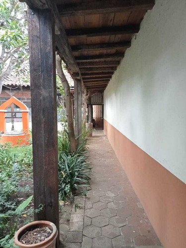 Casa En Venta O Renta San Cristobal De Las Casas Con Local Comercial