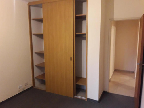 Departamento En Venta - 2 Dormitorios 1 Baño - 53mts2 - Avellaneda