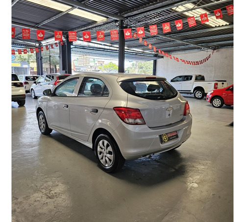 Chevrolet Onix 1.0 MPFI LS 8V FLEX 4P MANUAL