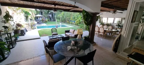 Linda Y Acogedora Casa En Privada En Lomas Del Mirador, Cuernavaca