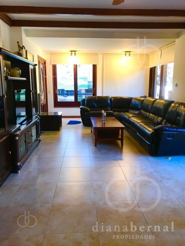 Imagen 4 de 15 de San Rafael Chalet De 4 Dormitorios Y Piscina Climatizada.- Ref: 54205