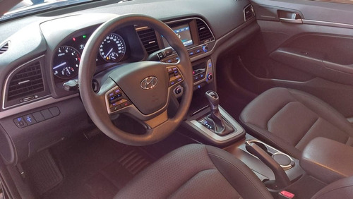 Hyundai Elantra Gls 2.0 16v, Pbl5785