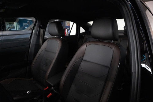Volkswagen Virtus 1.0 200 TSI HIGHLINE AUTOMÁTICO