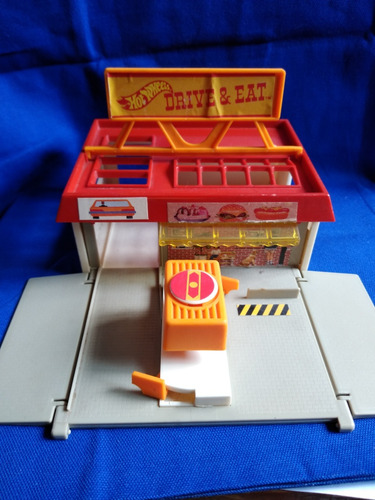 Drive And Eat Hot Wheels 1987