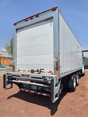 Freightliner M2 Torton Refrigerado 2016 Rabon 8 Metros