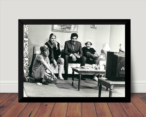 Imagem 1 de 5 de Quadro Turma Do Chaves Foto Rara Moldurada