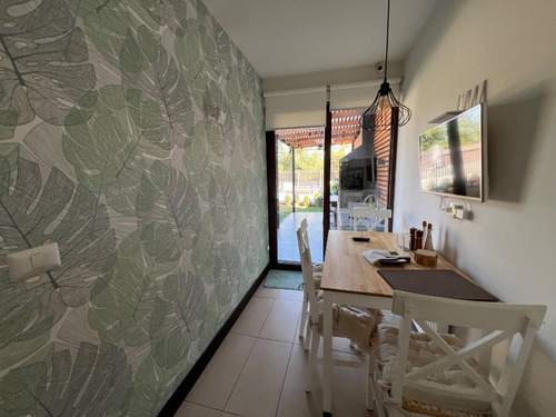 Encantadora Casa En Condominio