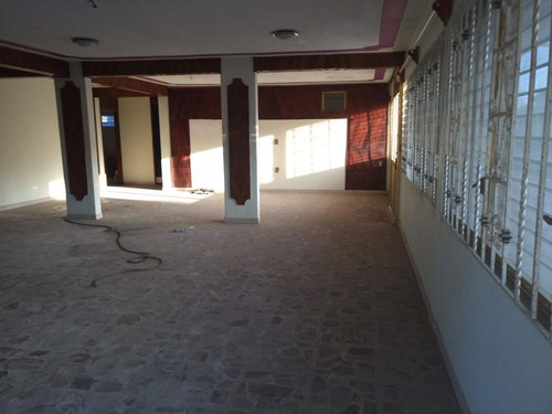 Venta Casa Con 4 Locales Comerciales Col. Anahuac Tuxpan Veracruz