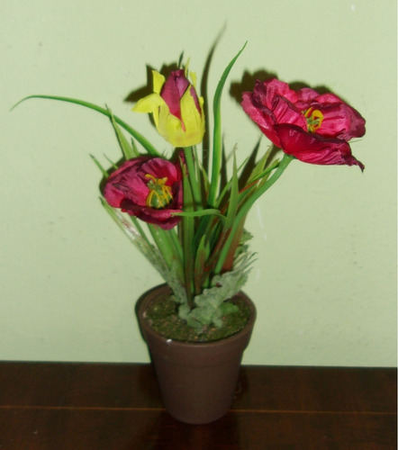 Planta / Flor Artificial Maceta Decorativo. Varios Colores