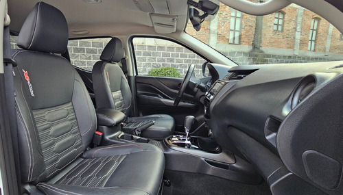 Nissan Frontier 2.5 Pro-4X Dc 4X4 Ta