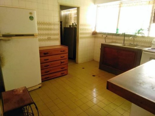 Imagen 9 de 15 de Céntrico Y Cómodo Apartamento Av. 4 De Mayo