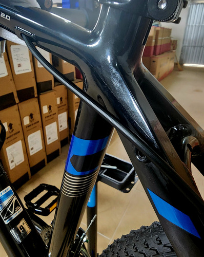 Bicicleta Mtb Twitter Mantis 2.0 30 Velocidades Disco Hidráu