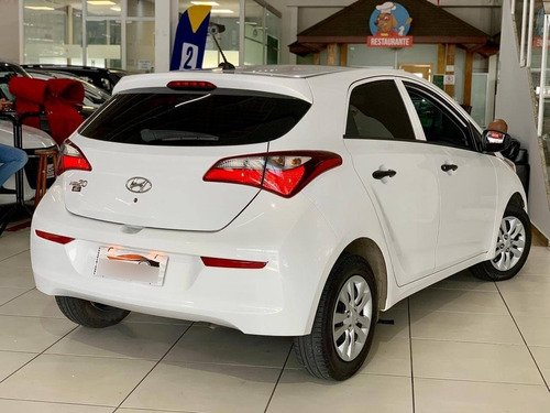 Imagem 2 de 15 de Hyundai Hb20 1.0 Unique 12v Flex 4p Manual