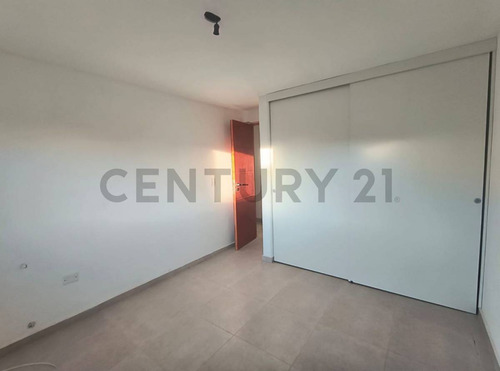 Casa En Venta Barrio Pinar Del Sol Vi