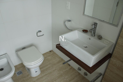 Hermoso Departamento En Venta De 2 Dormitorios.- Ref: 3327