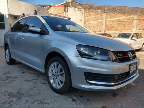 Imagen 1 de 15 de Volkswagen Vento 2020 4p Comfortline L4/1.6 Man