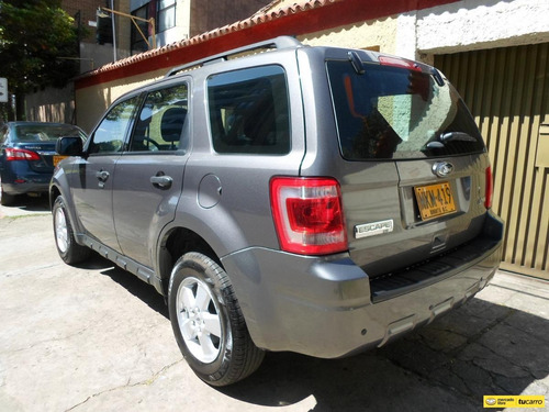 Imagen 24 de 25 de Ford Escape Xlt