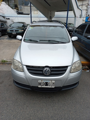 Imagen 4 de 10 de Vw Suran Comfortline 2010