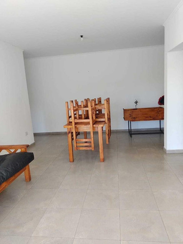 Departamento En Venta - 1 Dormitorio 1 Baño - Cochera - 66.5mts2 - Chivilcoy