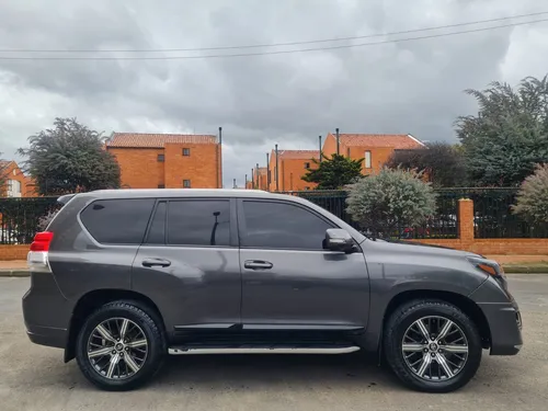 Toyota Prado Tx 4.0 V6 Atm 4x4 De 7 P Con Cuero Blindaje 2