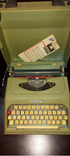 Maquina De Escribir, Underwood 16  Funcionando 