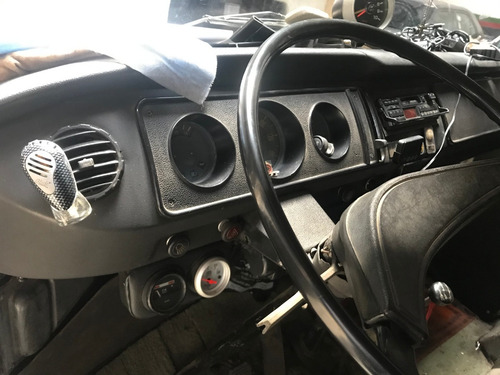 Imagen 11 de 15 de Combi Volskwagen 81 Brasil Funcionando Blanca