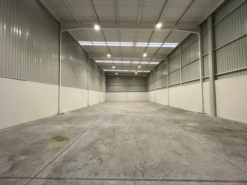 Nave Industrial En Microparque Pyme En Cumbres De Conin