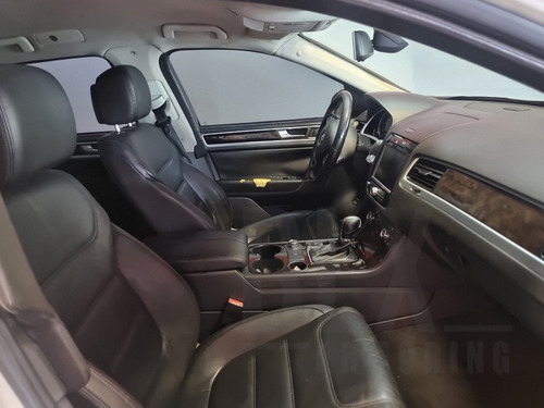 Volkswagen Touareg 3.6 At