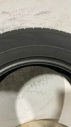 Pneu Usado Kumho Solus Kh15 205/60 R16 92h (Usado)