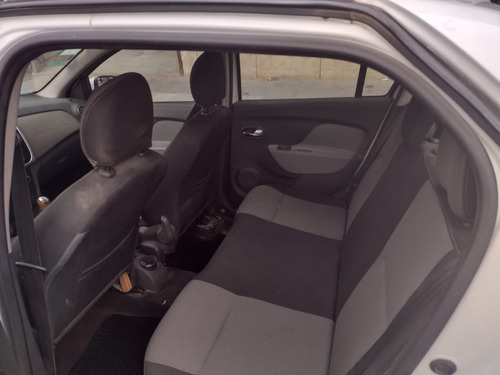 Renault Logan Ii 1.6 16v Privilege 2015