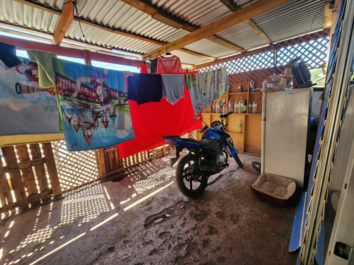 Vende Propiedad Con 2 Casas Cerrillo
