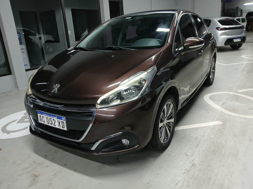 Peugeot 208 1.6 Allure
