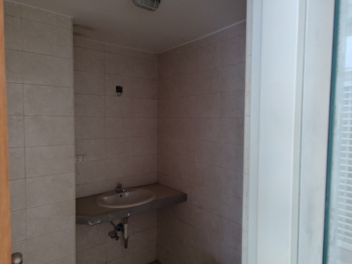 Vendo Oficina Doble Altura Obra Gris Centro Empresarial Lomas Del Sol