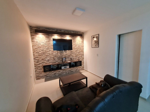 Imagen 8 de 14 de Casa En Barrio Cerro De La Capilla