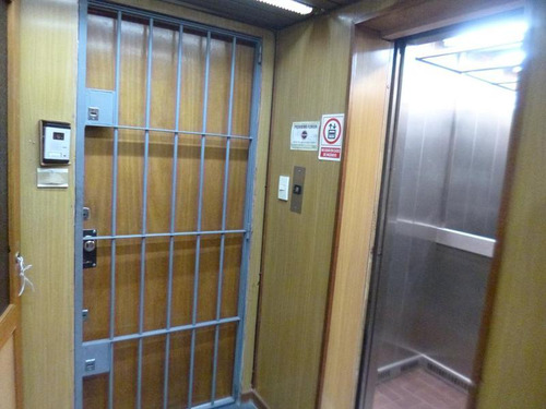 Venta De Oficina En Centro
