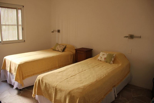 Casa En Alquiler Por Temporada De 3 Dormitorios En La Juanita