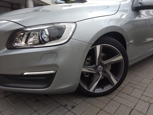 Volvo S60 2.0 T5 Fwd Gasolina 4p Automático