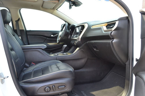 Imagen 11 de 14 de Gmc Acadia Denali 2017 Blanca