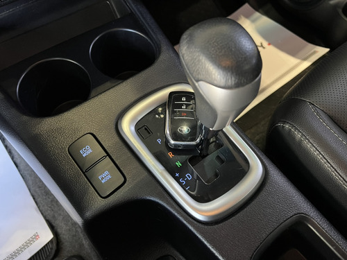 Toyota Hilux 2.8 D-4D TURBO DIESEL CD SRX 4X4 AUTOMÁTICO