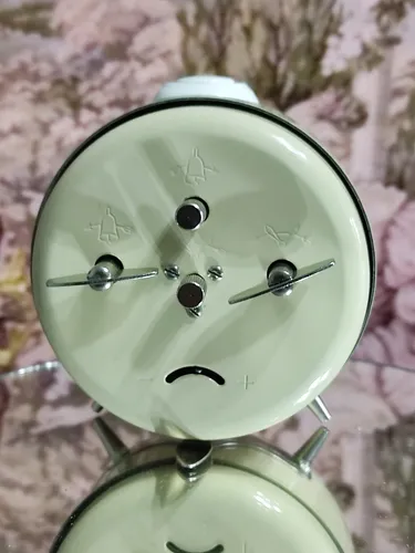 Reloj despertador de cuerda antiguo hotsell