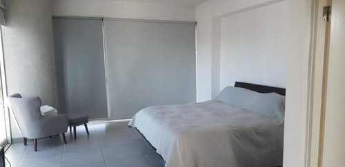 Imagen 6 de 14 de Venta De Apartamento Amoblado En Ph Yacht Club 22-1841