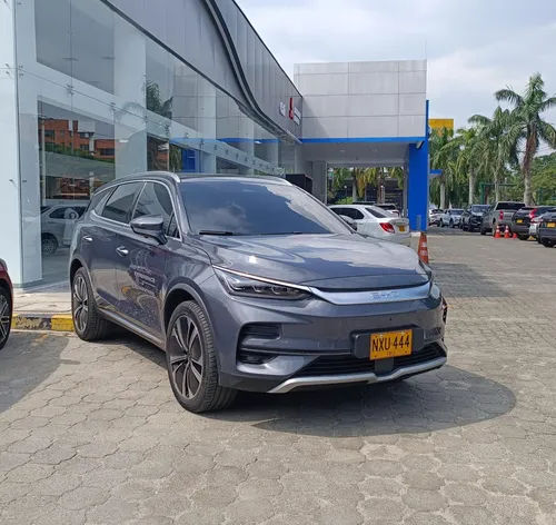 Byd Tang Ev Modelo: 2025 *(7 Puestos)*