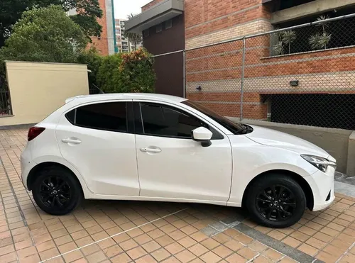 Mazda 2 1.5 Touring
