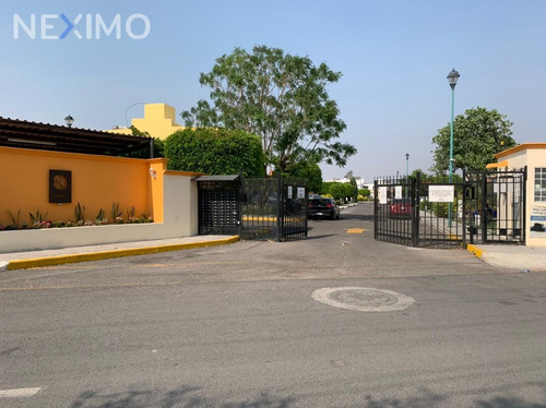 Imagen 1 de 12 de Casa En Venta En Privada Uxmal, Piramides, Corregidora , Querétaro