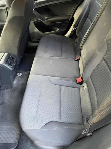 Volkswagen Golf 1.6 Trendline 2015