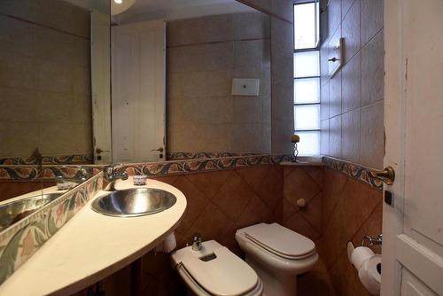 Venta Casa 4 Amb En Flores Cochera, Apto Credito