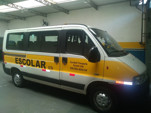 Peugeot Boxer Minibus 2.3 Hdi 330m Médio 15l 5p
