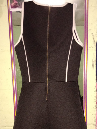Imagen 2 de 2 de Vestido Negro Talla Pequeña S Para Dama