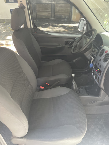 Peugeot Partner 1.6 Vti Confort 5as