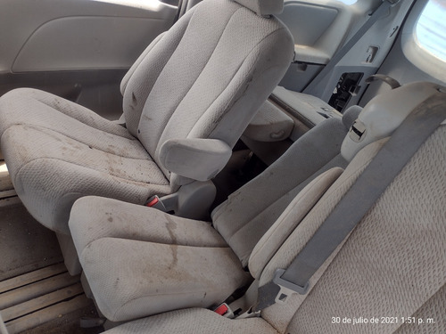 Imagen 5 de 15 de Toyota Sienna 2013 Minivan Por Partes Refacciones Yonke